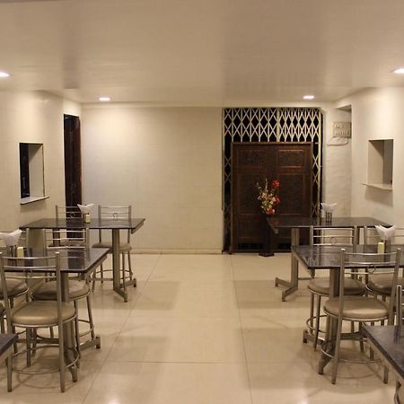 Hotel Rama Executive Mahabaleshwar Bagian luar foto