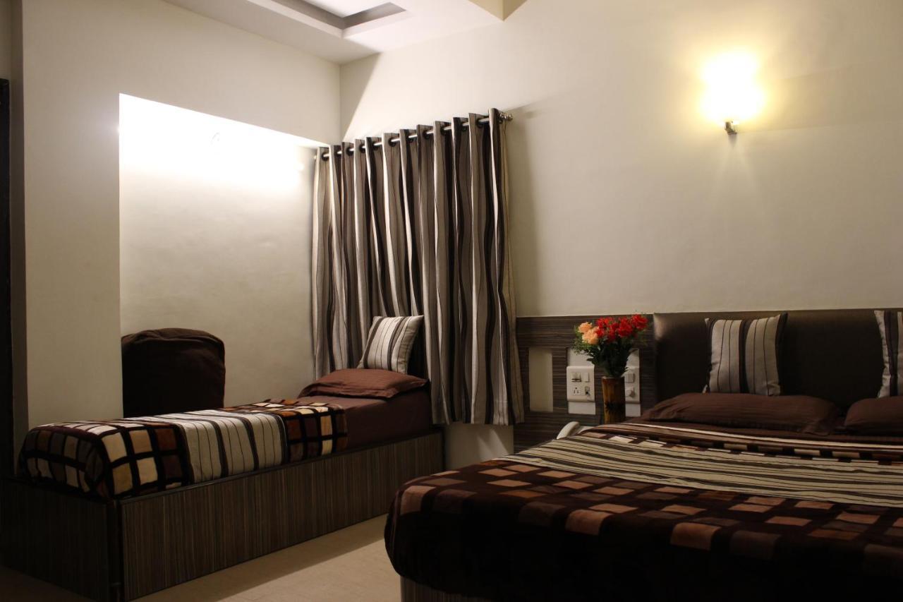 Hotel Rama Executive Mahabaleshwar Bagian luar foto