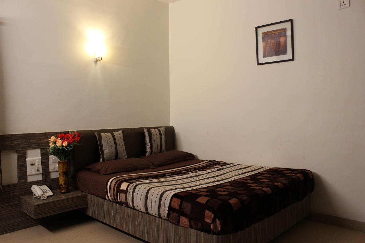 Hotel Rama Executive Mahabaleshwar Bagian luar foto
