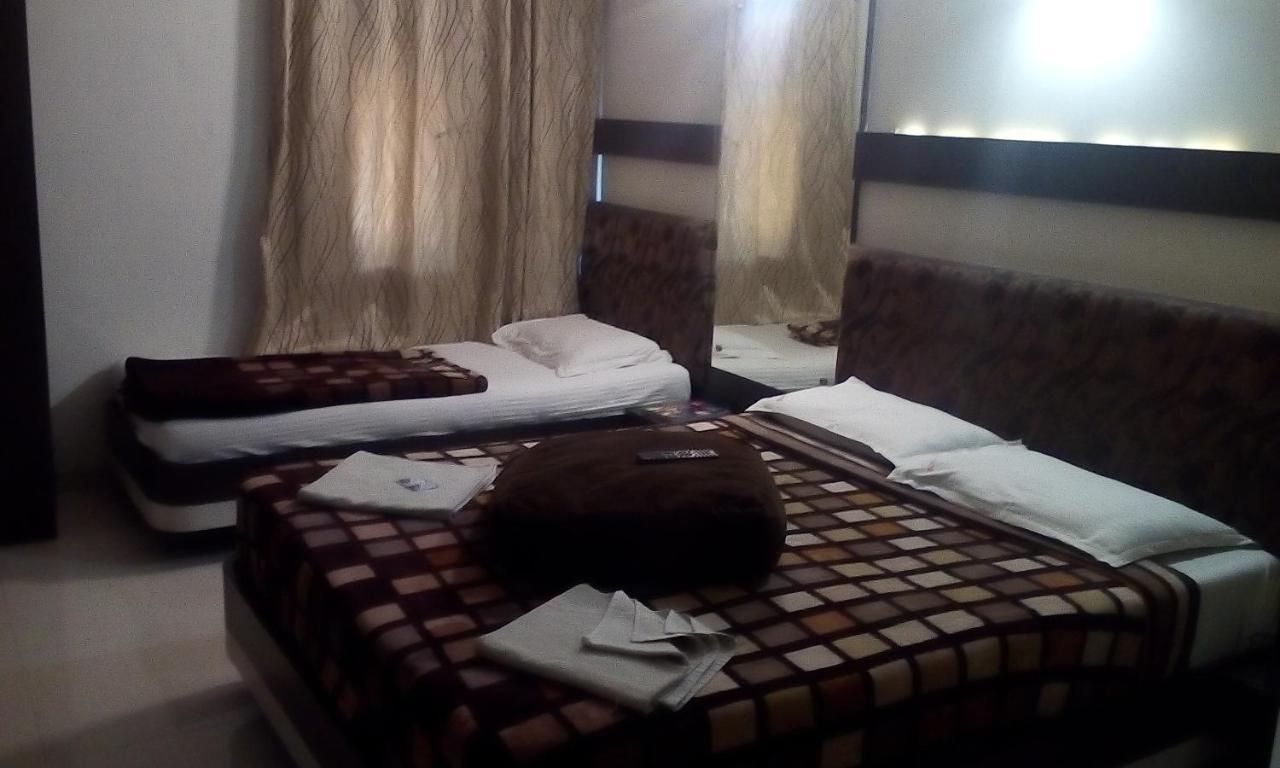 Hotel Rama Executive Mahabaleshwar Bagian luar foto