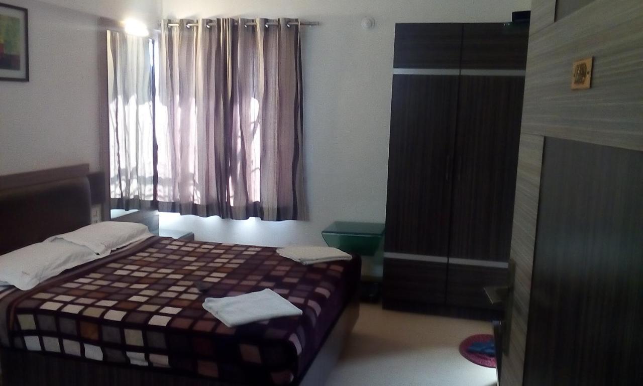 Hotel Rama Executive Mahabaleshwar Bagian luar foto